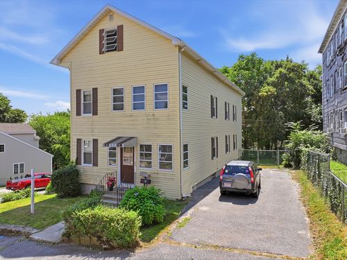 16 Dartmouth St, Worcester, MA, 01604-3056 | Card Image
