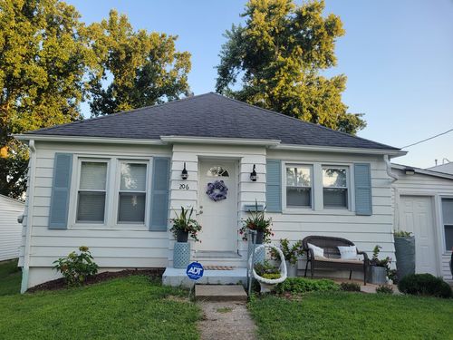 206 Freeman St, Anna, IL, 62906-1506 | Card Image