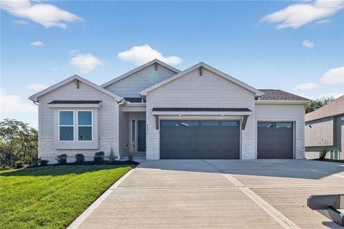 24908 W 145th Street, Olathe, KS, 66061 | Card Image