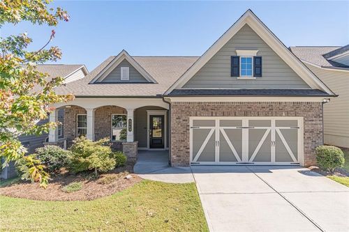 5243 Noble Oak Cv, Gainesville, GA, 30504-8262 | Card Image