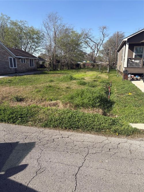 2545 Euclid St, Beaumont, TX, 77705-1507 | Card Image