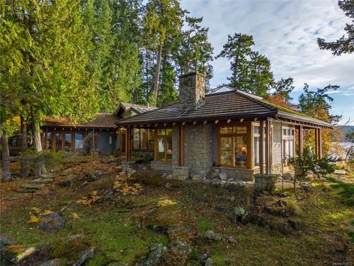 102 Trueworthy Rd, Saturna, BC, V0N0C5 | Card Image