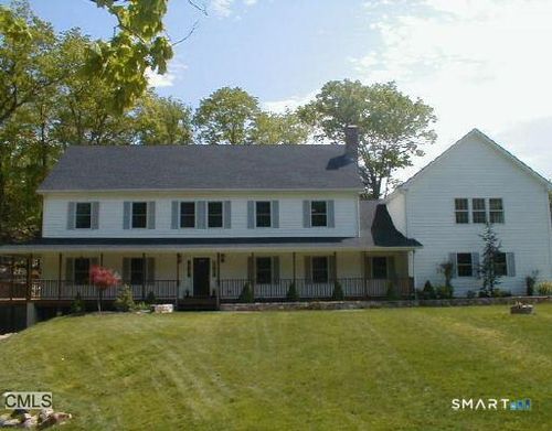 28 Goodridge Rd, Redding, CT, 06896-2614 | Card Image