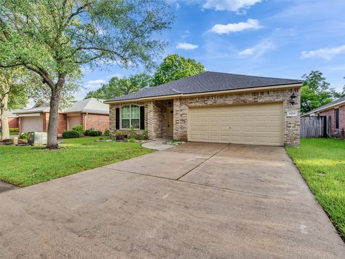 1906 Cameo Ct, League City, TX, 77573-9088 | Card Image