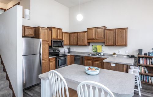 3408 Spring Glen Cir, Prior Lake, MN, 55372-1763 | Card Image