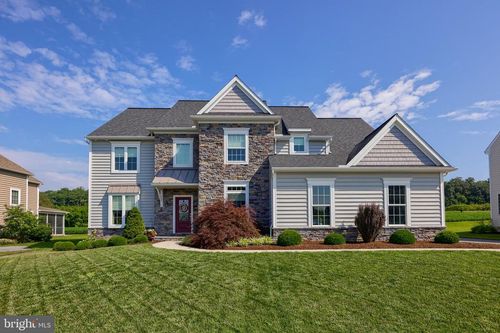 429 E Delp Rd, LANCASTER, PA, 17601-2939 | Card Image