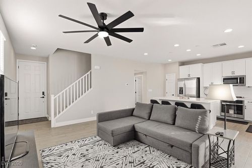 4536 Anspach St, North Las Vegas, NV, 89031-2249 | Card Image