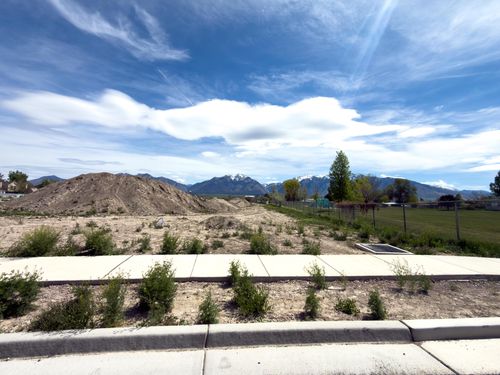 13-9303 S Mac Duff Ln, West Jordan, UT, 84088-6589 | Card Image