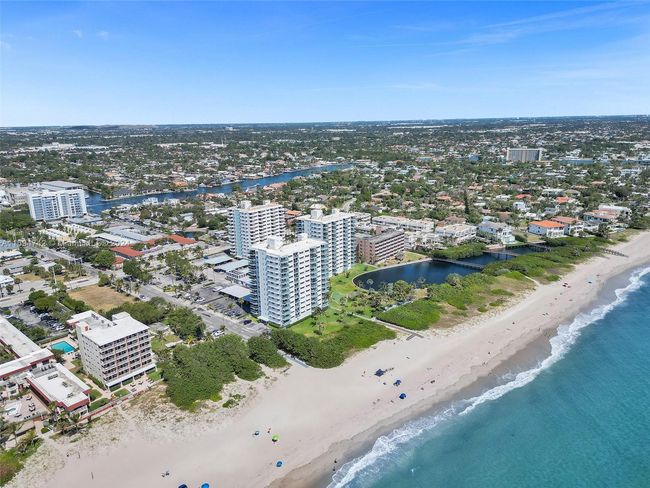 PH2 - 1610 N Ocean Blvd, Condo with 2 bedrooms, 2 bathrooms and null parking in Pompano Beach FL | Image 7