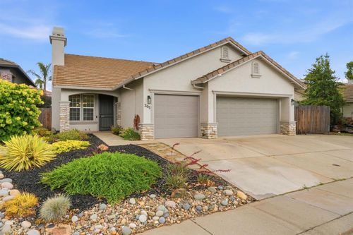 205 Foxglove Court, Lincoln, CA, 95648 | Card Image