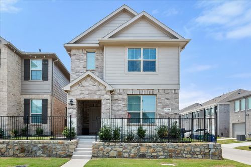 4813 Spirited Pathway, Haltom City, TX, 76117-1423 | Card Image