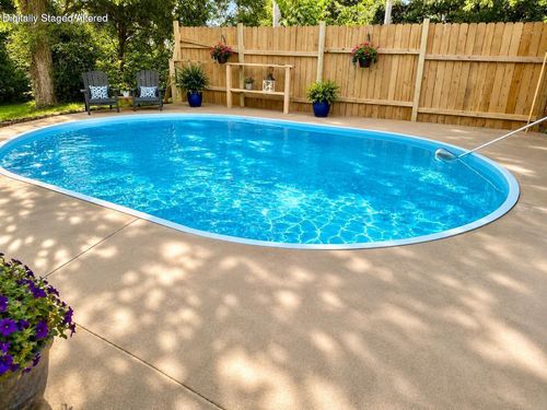 152 Obenshain Ln, Noel, MO, 64854-7222 | Card Image