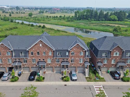 28 Soldier St, Brampton, ON, L7A4B6 | Card Image