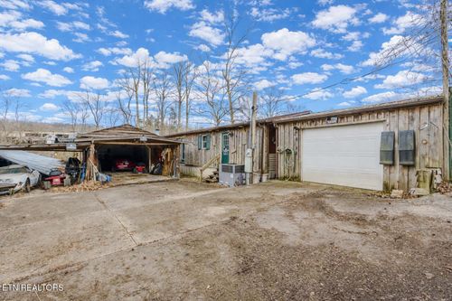 280 Strawberry Ln, Caryville, TN, 37714-3427 | Card Image