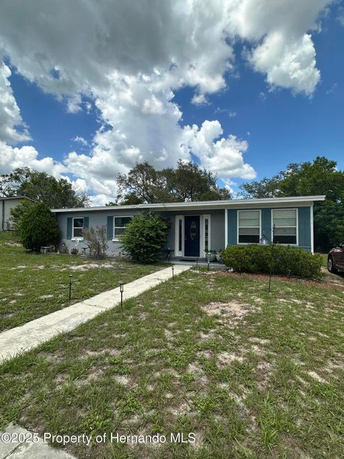 484 Copperfield Rd, SPRING HILL, FL, 34606-5703 | Card Image