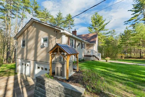 53 Trout Run, Effingham, NH, 03882-8255 | Card Image