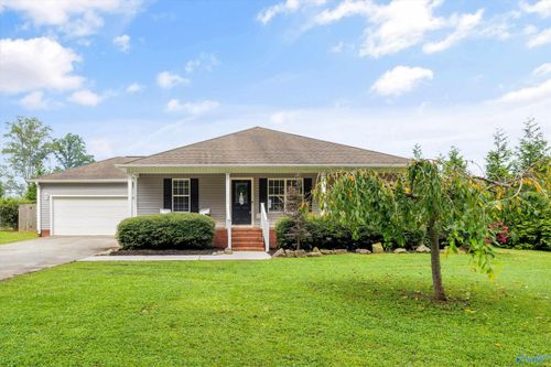 106 Belair Dr, Arab, AL, 35016-3657 | Card Image