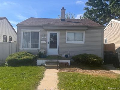 2393 Fisher Street, Home with 2 bedrooms, 1 bathrooms and null parking in Melvindale MI | Image 1