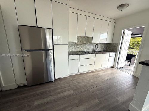 3-1885 Sw 4th St, Miami, FL, 33135 | Card Image