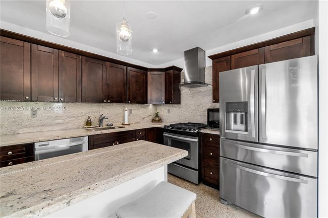 6931 Sw 108 Th Ave, House other with 3 bedrooms, 2 bathrooms and null parking in Miami FL | Image 10