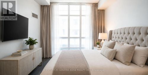517-15 Bruyeres Mews, Toronto, ON, M5V0A7 | Card Image