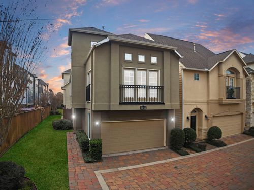 1303 Sherwood Point Ln, Houston, TX, 77043-2857 | Card Image