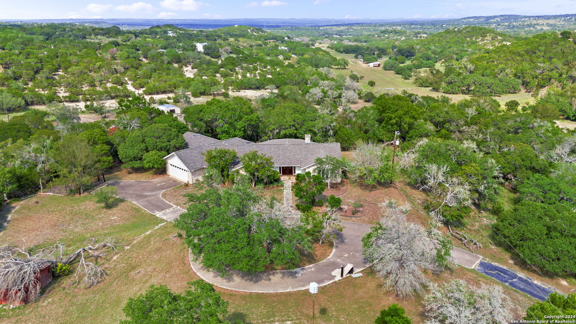 Roundup Dr, Boerne, TX 78006