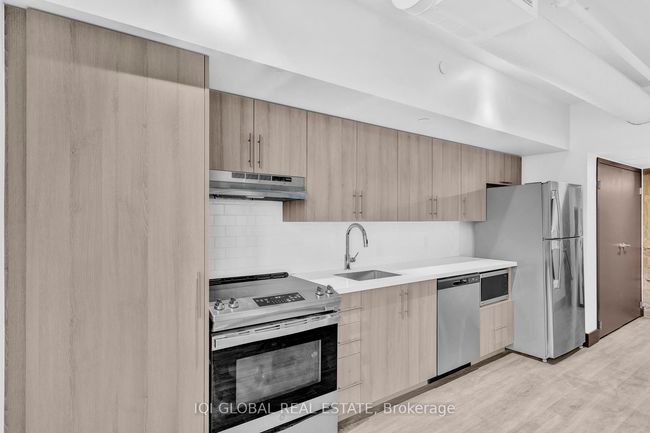 404 - 121 King St E, Condo with 1 bedrooms, 1 bathrooms and null parking in Hamilton ON | Image 13
