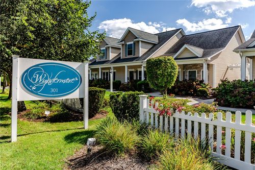 10-301 W Shore Rd, Warwick, RI, 02889-1157 | Card Image