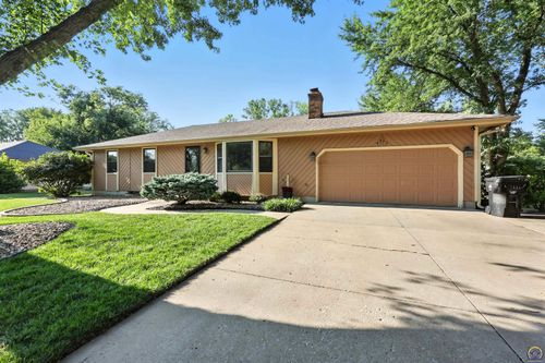 4322 Se 23rd Ter, Tecumseh, KS, 66542-9408 | Card Image