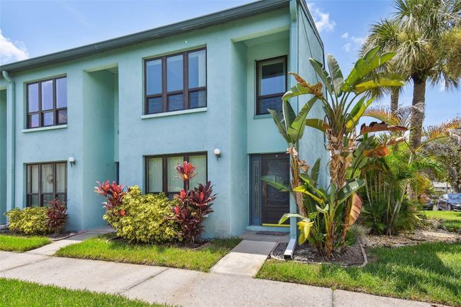 UNIT-5 - 20890 Negril Ct, Condo with 2 bedrooms, 2 bathrooms and null parking in LUTZ FL | Image 43