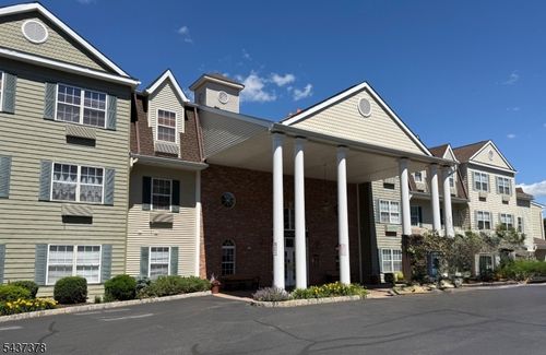 322-5322 Richmond Rd, West Milford, NJ, 07480-1924 | Card Image