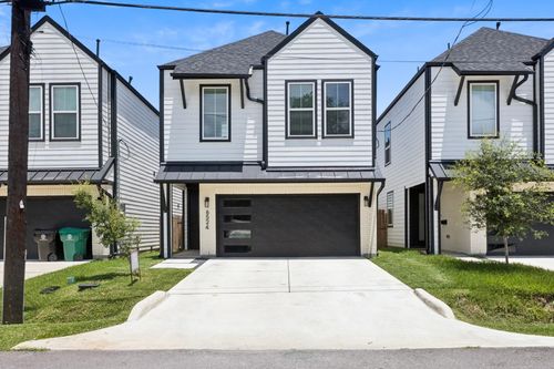 6524 Couch St, Houston, TX, 77091-2112 | Card Image