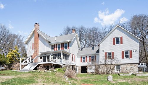 9 French Ave, Wayland, MA, 01778-5009 | Card Image