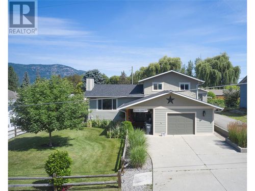 4184 Birch Dr, Spallumcheen, BC, V0E1B6 | Card Image