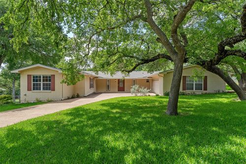 640 Cardinal Dr, Woodway, TX, 76712-3536 | Card Image