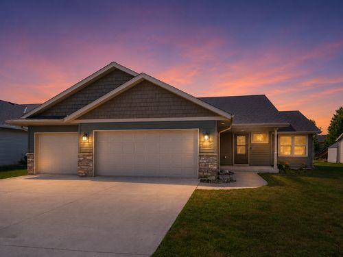 1180 Farmers Ln, Belle Plaine, MN, 56011-2278 | Card Image