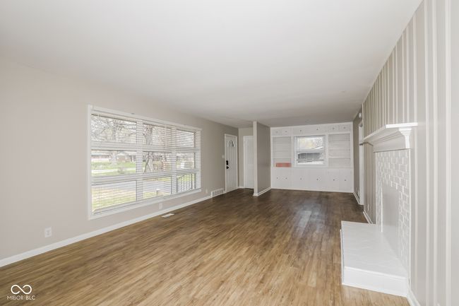 9535 Michigan St, House other with 3 bedrooms, 2 bathrooms and null parking in Indianapolis IN | Image 5