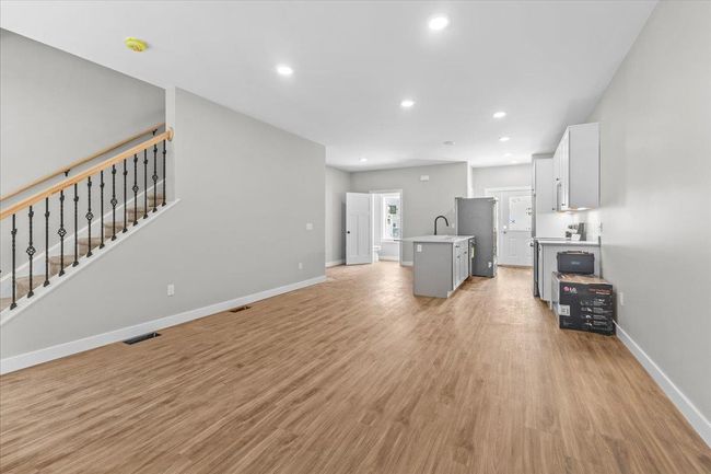 27 Gardner Lane, Condo with 2 bedrooms, 3 bathrooms and null parking in Waterbury VT | Image 11