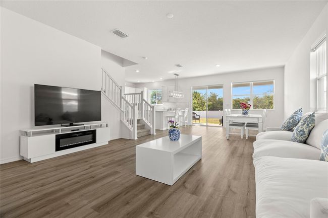 9104 Sandy Bluffs Cir, House other with 4 bedrooms, 3 bathrooms and null parking in PARRISH FL | Image 14