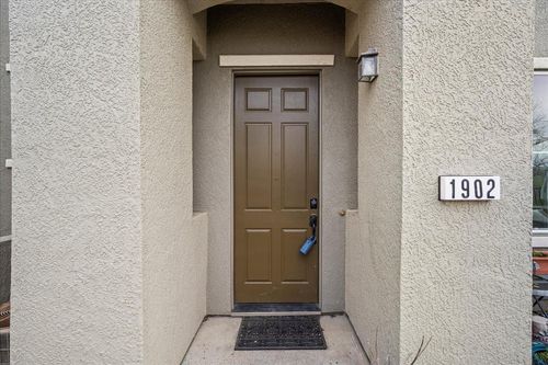 1902 Esplanade Circle, Folsom, CA, 95630 | Card Image