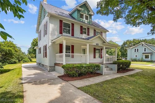 7085 Youngstown Pittsburgh Rd, Poland, OH, 44514-3755 | Card Image