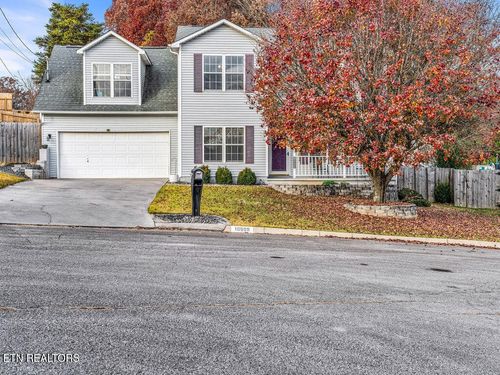 10809 Topview Ln, Knoxville, TN, 37934-7084 | Card Image