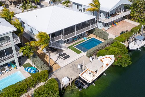 189 Gulfview Dr, Islamorada, FL, 33036-4111 | Card Image