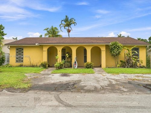 4815 Sw 65th Way, Davie, FL, 33314-4339 | Card Image