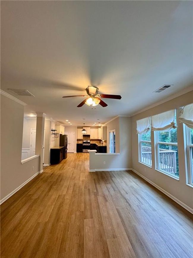 5688 Baffin Rd, House other with 4 bedrooms, 3 bathrooms and 6 parking in College Park GA | Image 9