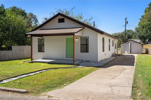 1409 Summit St, Muskogee, OK, 74403-2143 | Card Image