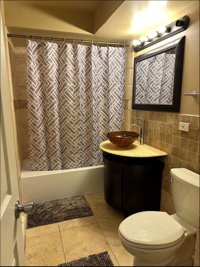 APT-9 - 303 E Plainfield Rd, Condo with 2 bedrooms, 1 bathrooms and 1 parking in La Grange IL | Image 11