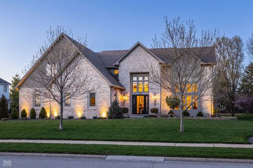 14011 Old Mill Cir, Carmel, IN, 46032-8504 | Card Image