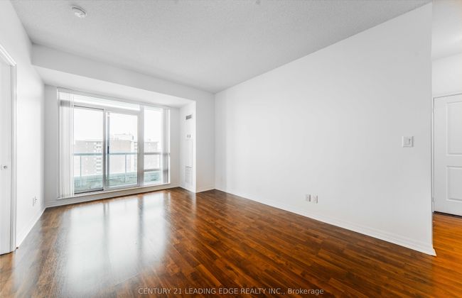 1802 - 30 Herons Hill Way, Condo with 2 bedrooms, 1 bathrooms and null parking in North York ON | Image 9